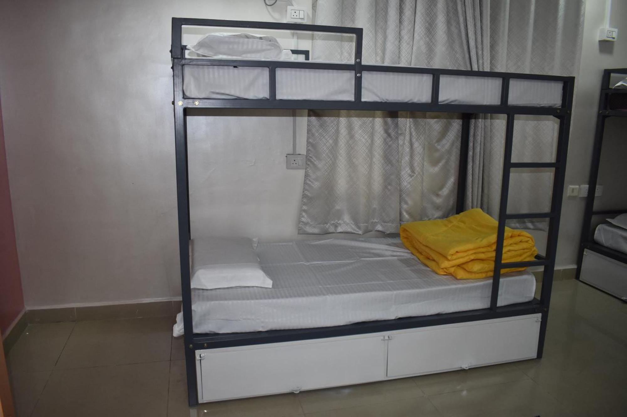 Hyderabad Wanderers Cave Hotel Eksteriør billede